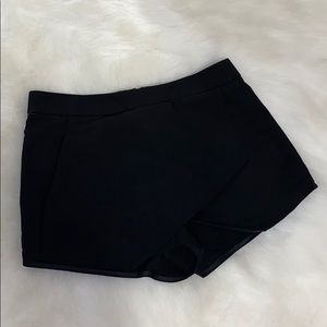 Express Skort